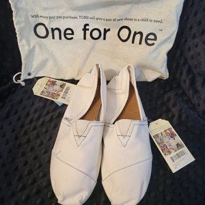 TOMS Mens 10 & 11 White